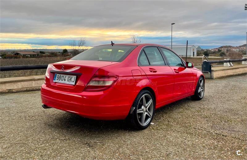 MERCEDES-BENZ Clase C 220 CDI Blue Efficiency 4p.