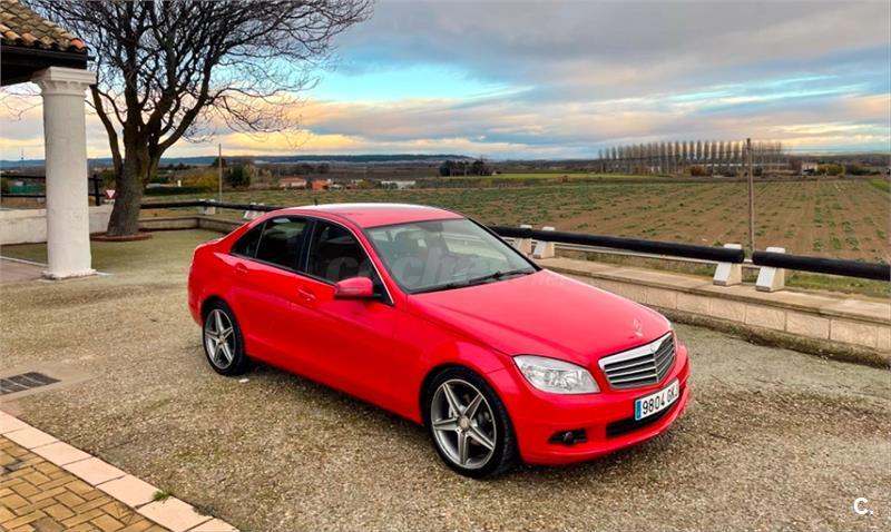 MERCEDES-BENZ Clase C 220 CDI Blue Efficiency 4p.