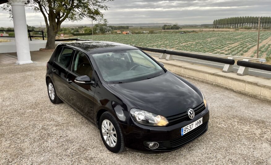 VOLKSWAGEN Golf 1.6 TDI 105 Advance BlueMotion Tech