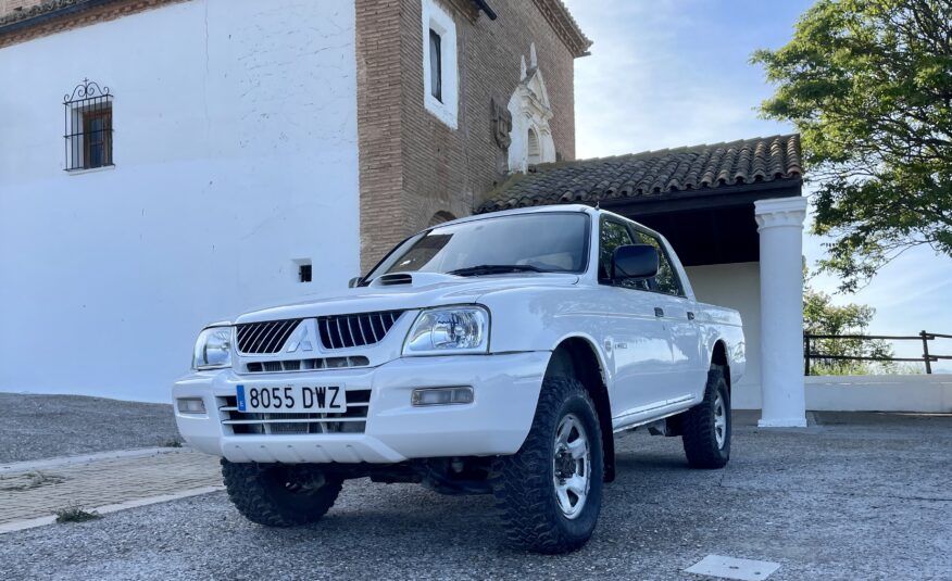 Mitsubhisi L200 2.5 DID DOUBLE