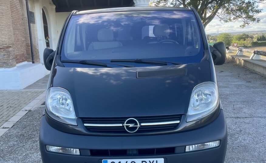 OPEL Vivaro 2.5 cdti